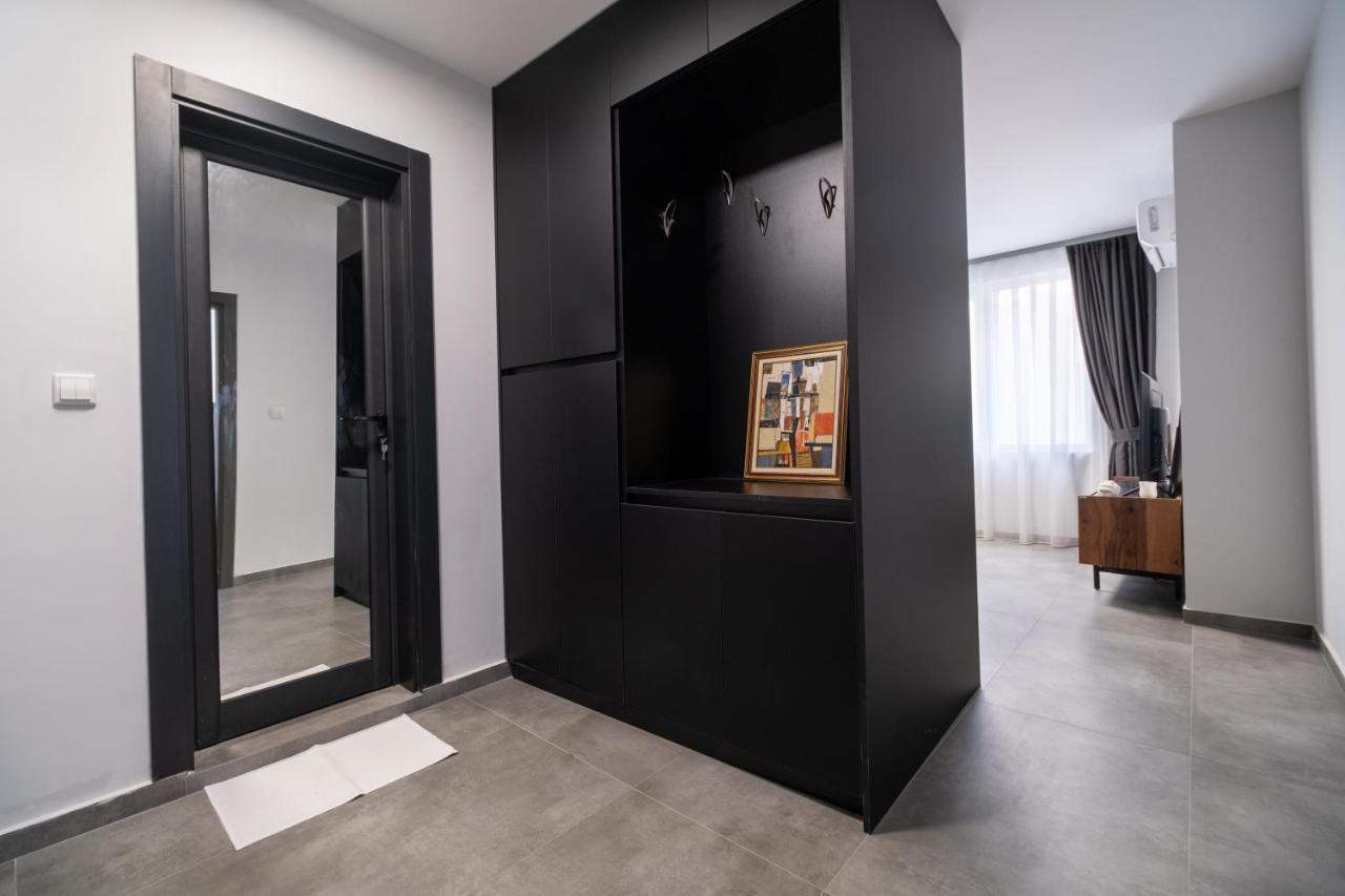 Chic 1Br Apartment With Balcony In Plovdiv Ngoại thất bức ảnh