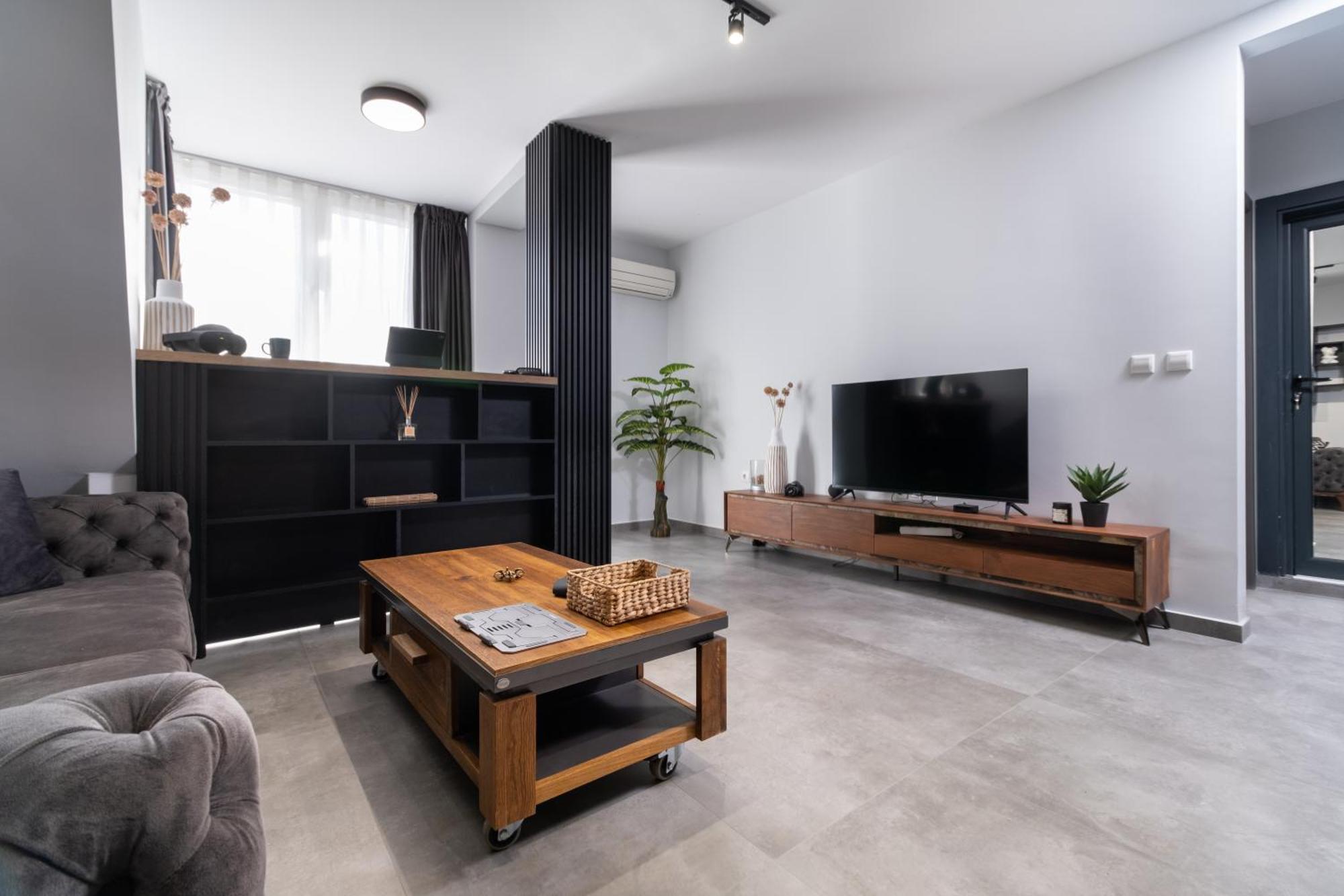 Chic 1Br Apartment With Balcony In Plovdiv Ngoại thất bức ảnh