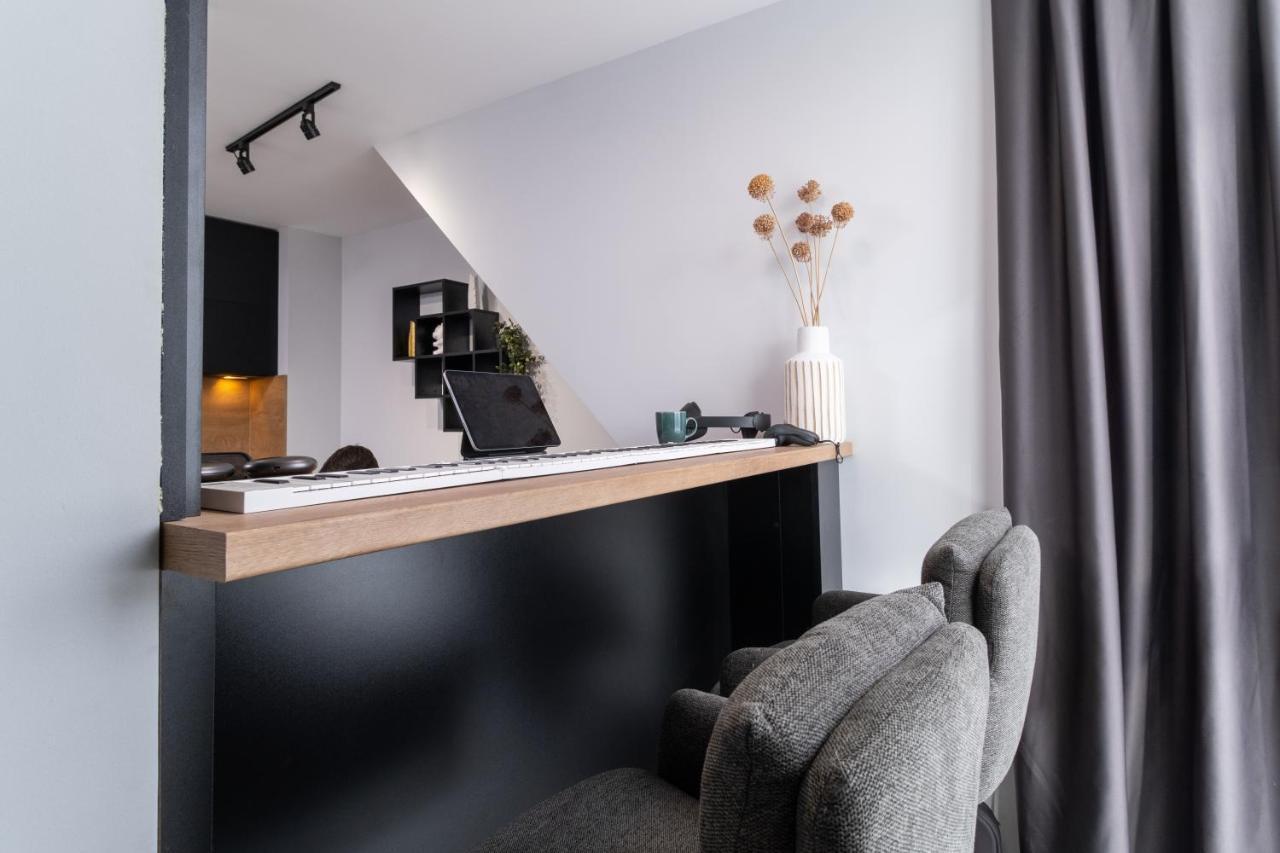Chic 1Br Apartment With Balcony In Plovdiv Ngoại thất bức ảnh